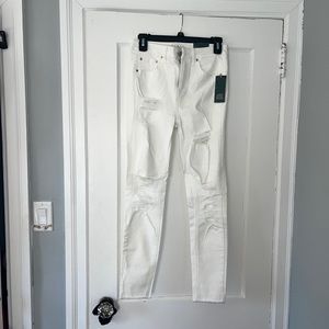 WILD FABLE white ripped/distressed skinny jeans